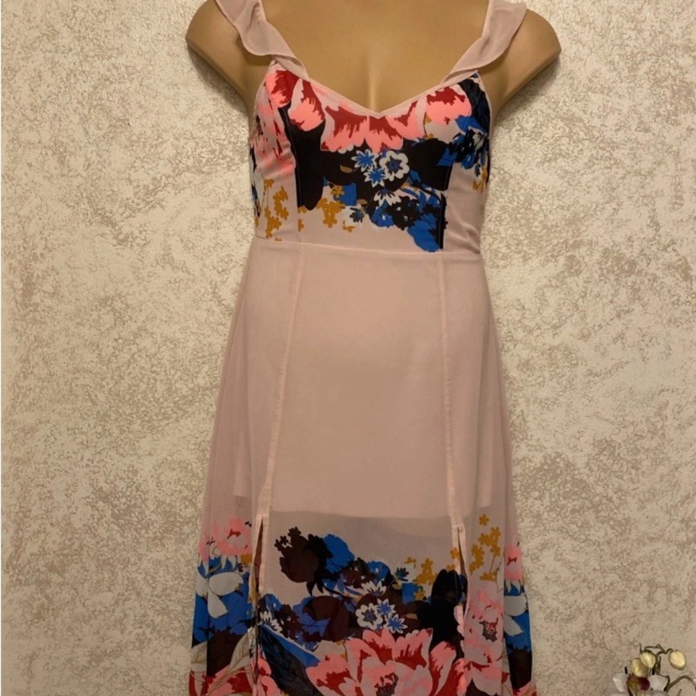 Express Pink Floral Print Midi Dress with Blue & Black Accents